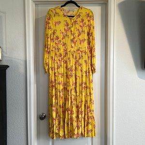 Zara Floral Pleated Yellow Dress | Medium